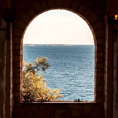 Hotel Tamara 4*