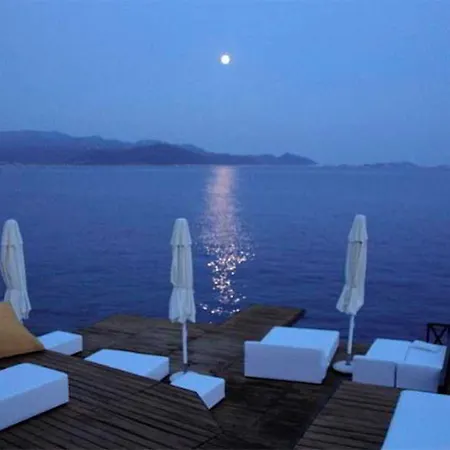Otel Tamara 4*